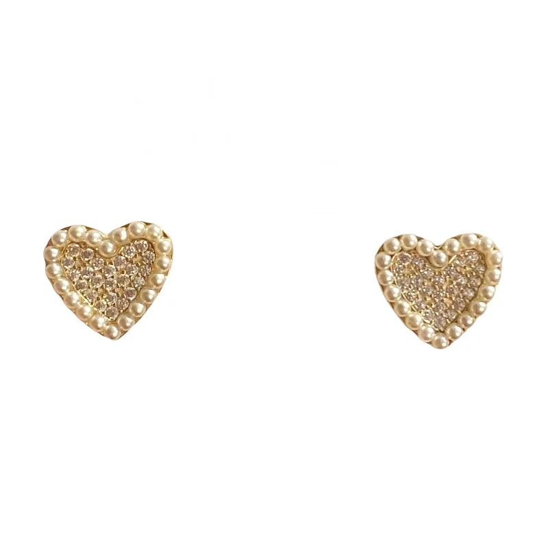 Ladies stud earrings with pearls-Pearlea Heart Studs