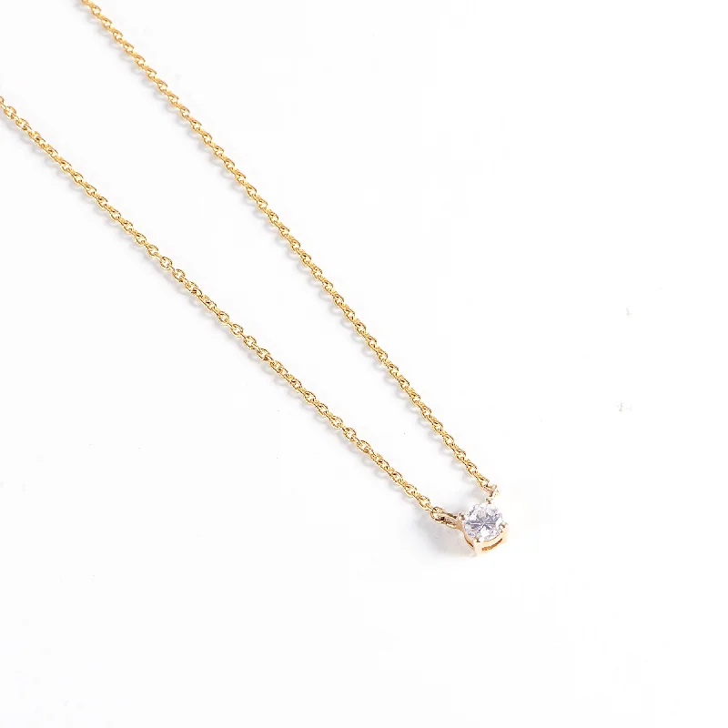 Ladies pearl necklaces-Solitaire 14K Gold Necklace w. Diamond