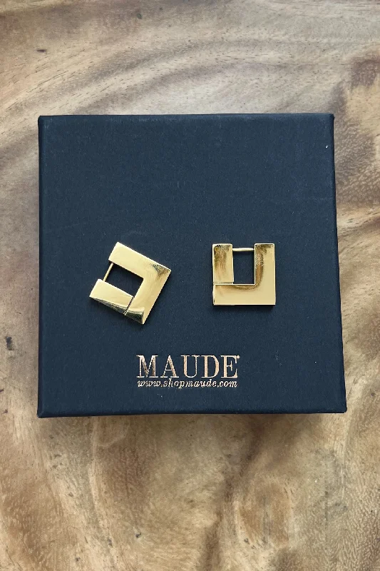 Ladies designer gold earrings-18K Square Earrings