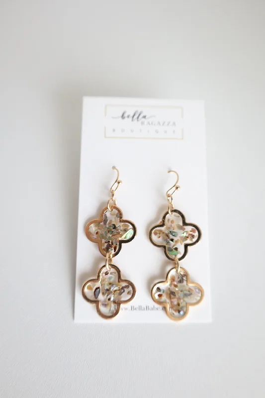 Ladies pearl earrings-Olivia Clover Earring