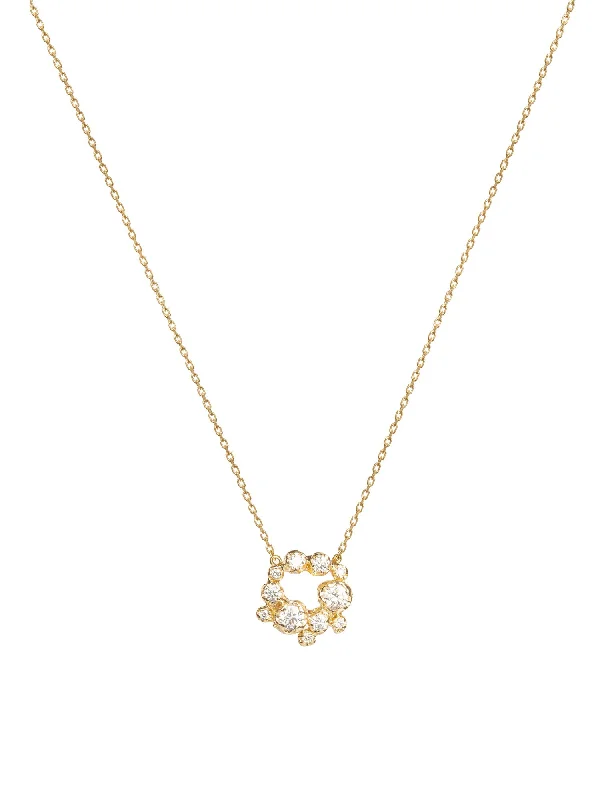 Ladies silver chain necklaces-Middle Circle Nr 01 18K Gold, Whitegold or Rosegold Necklace w. Diamonds