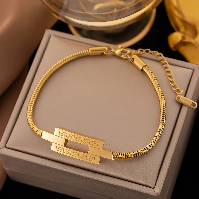 Jye2073 Bracelet Gold Double G Square Snake Chain