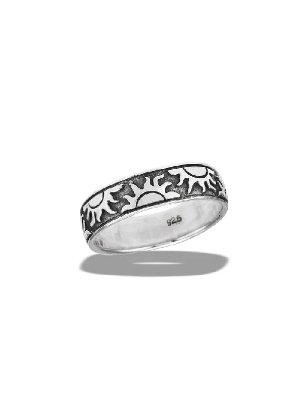 Ladies heart-shaped rings-Sunrise Band Ring