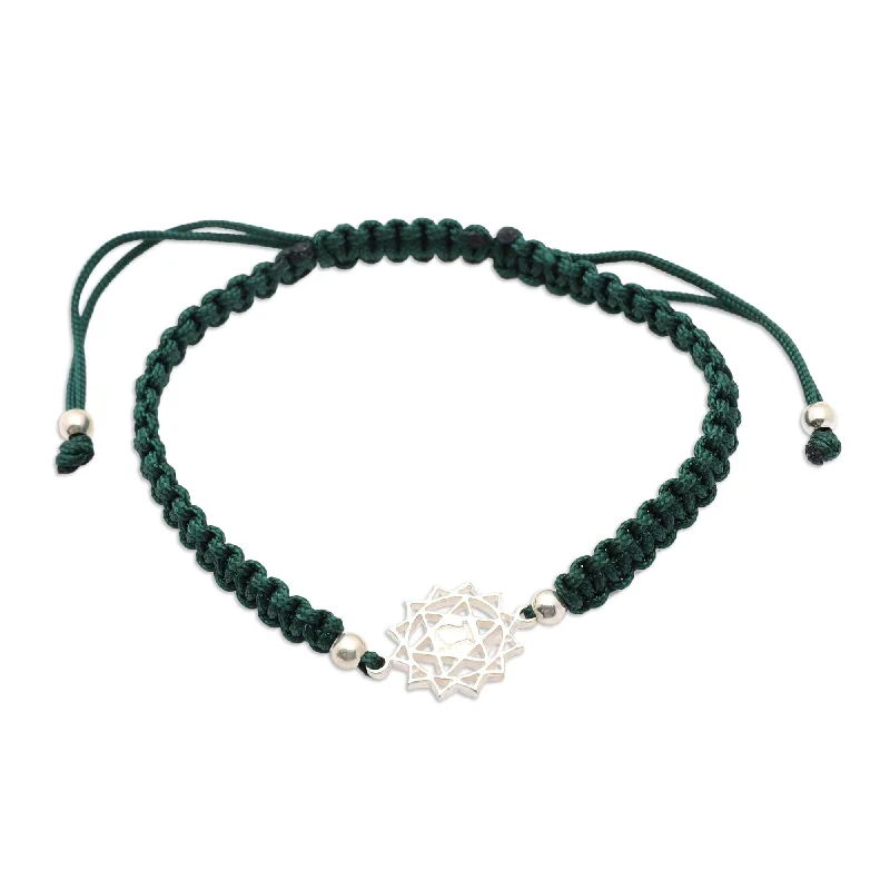 Ladies rose gold chain bracelets-Novica Handmade Dark Green Anahata Sterling Silver Macrame Pendant Bracelet