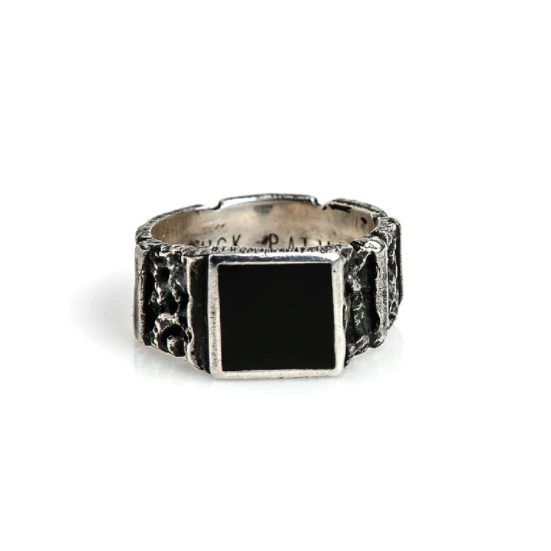 Ladies family rings-Onyx Bijou Ring