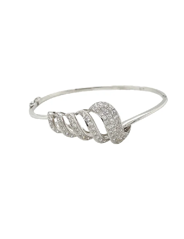 Ladies stackable bracelets-Diamond Bangle Bracelets 18 Karat