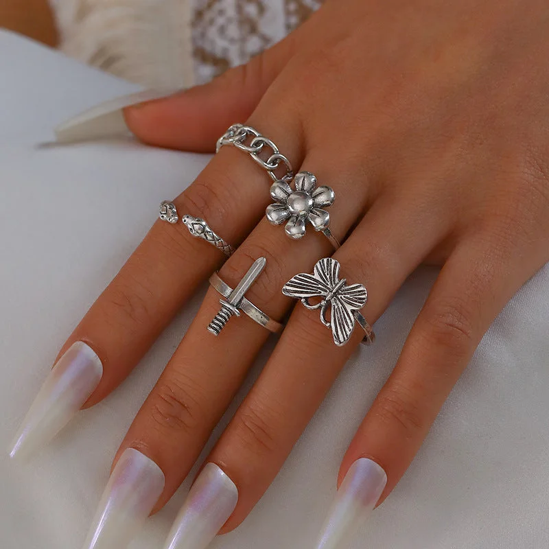 Ladies cocktail rings-New Retro Sword Flower Ring 5-piece Set Butterfly Chain Joint Ring Wholesale