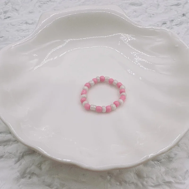 Bead Ring (Pink and White)