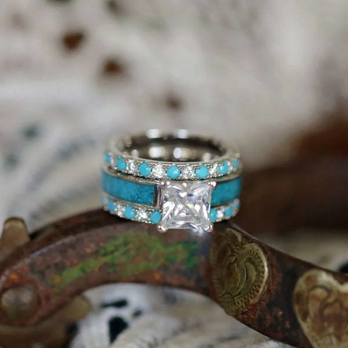 Ladies antique rings-Bohemian Geometric Alloy Inlay Turquoise Zircon Women's Rings